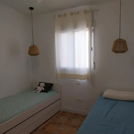 Con Piscina Flor De La Vida Vakantiehuis Zaragoza