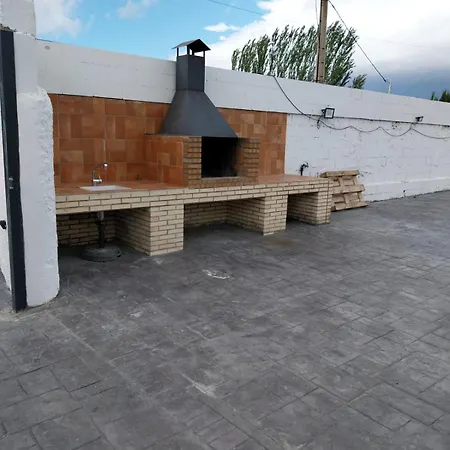 Con Piscina Flor De La Vida Vakantiehuis Zaragoza